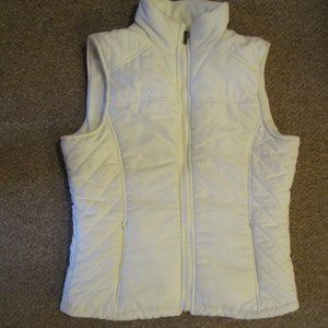 Izod Cream Color Woman's Winter Vest Petite Small